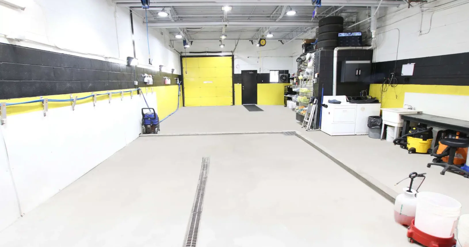 Automotive-Detialing-Bay-4