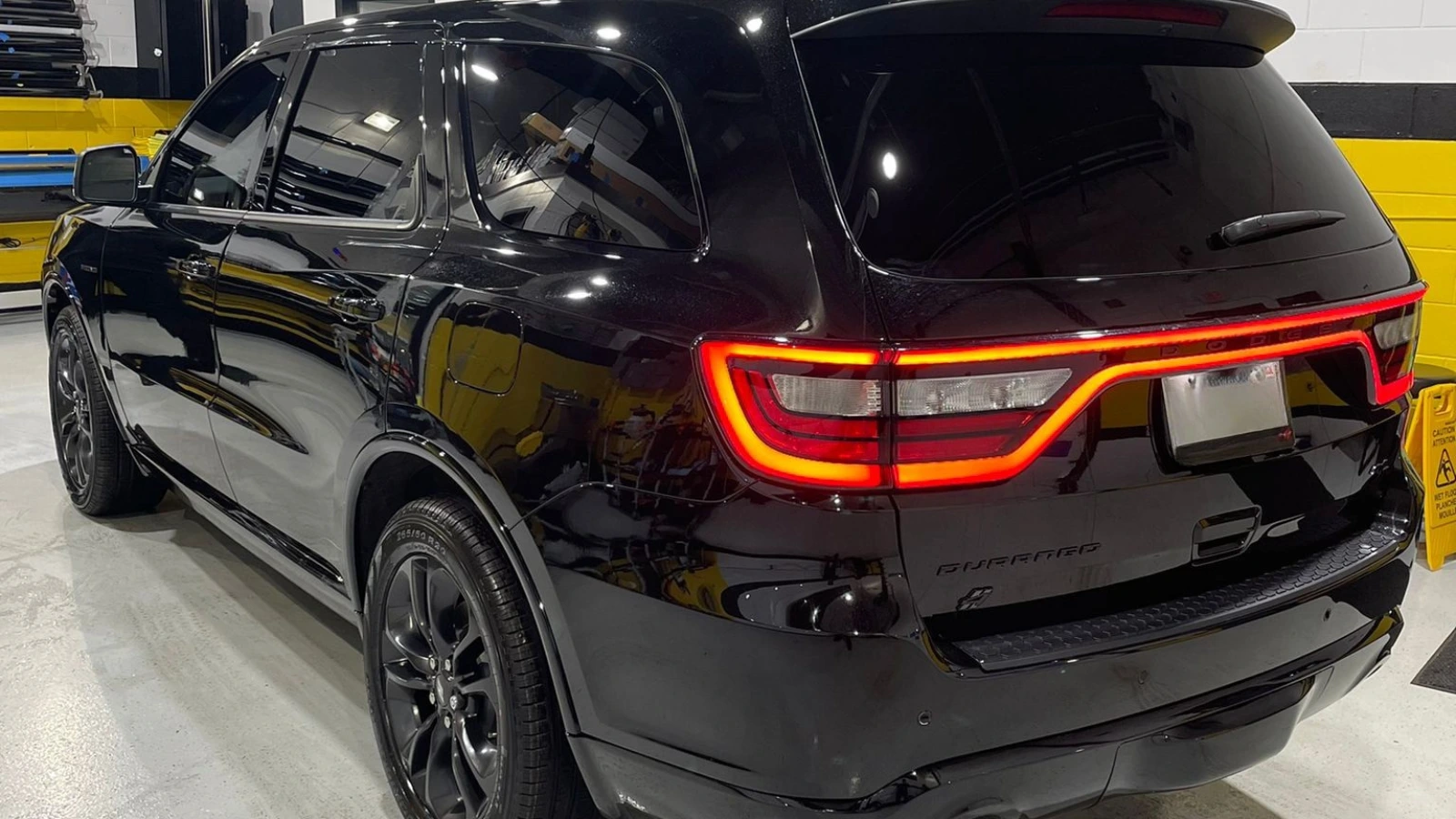 Best Practices for Using Spray Wax on Ceramic Coating